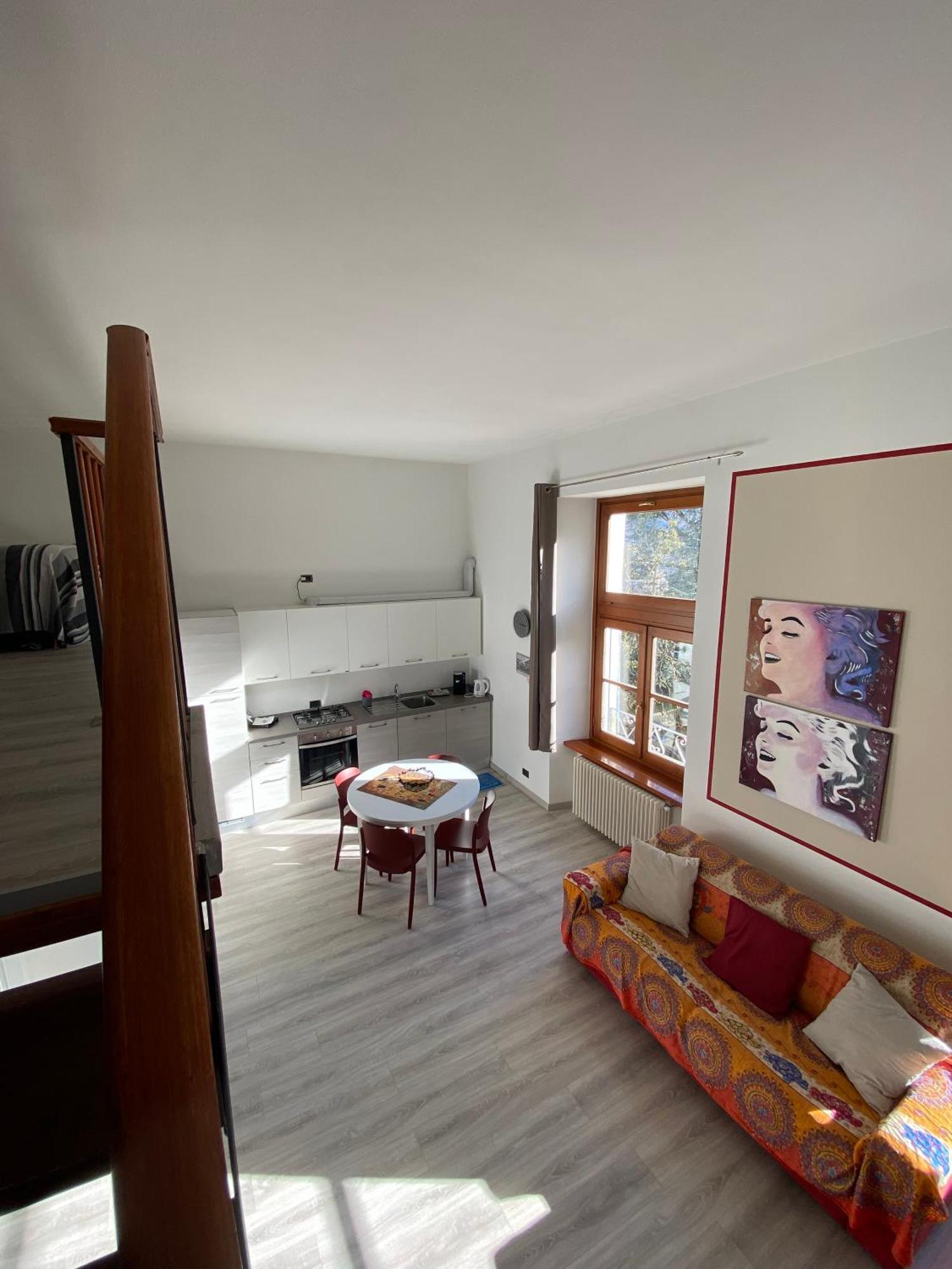 Mantellini 2A Apartment Domodossola Ngoại thất bức ảnh